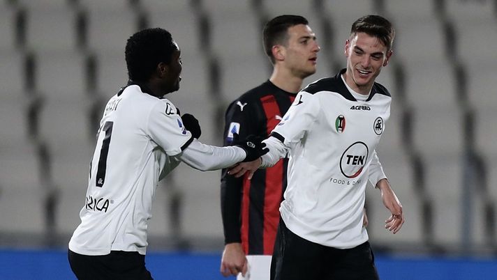 Giulio Maggiore (centrocampista Spezia), qui esulta per il suo gol in Spezia-Milan 2-0 (Serie A 2020-2021) | News (Getty Images) 