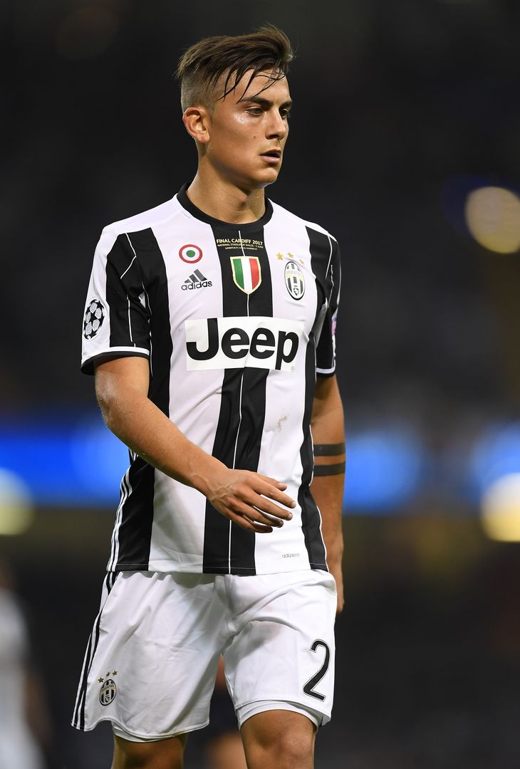  CARDIFF, WALES - JUNE 03: Paulo Dybala of Juventus in action during the UEFA Champions League Final between Juventus and Real Madrid at National Stadium of Wales on June 3, 2017 in Cardiff, Wales.  (Photo by Laurence Griffiths/Getty Images) 