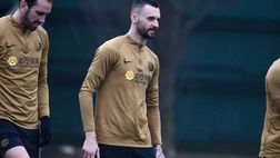 VIDEO / Brozovic, seduta speciale in casa con pantaloncini improbabili