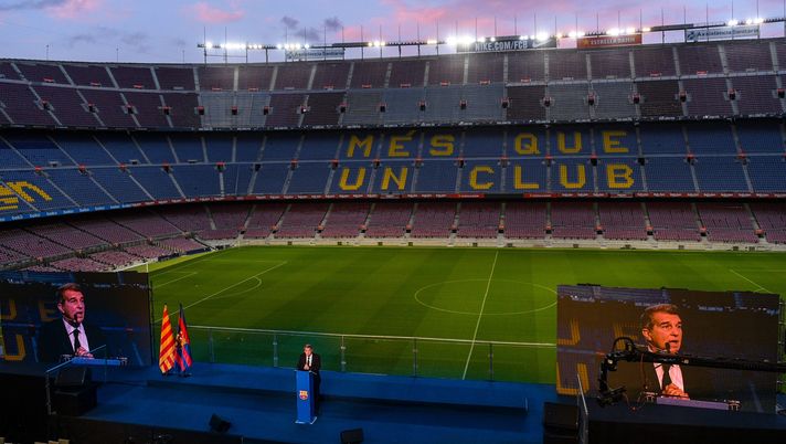 Ufficiale: il derby di Barcellona alle 14.00 del 31 dicembre - immagine 1