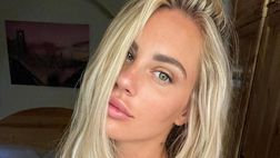 Francesca Brambilla lascia i follower a bocca aperta: selfie in reggiseno da urlo