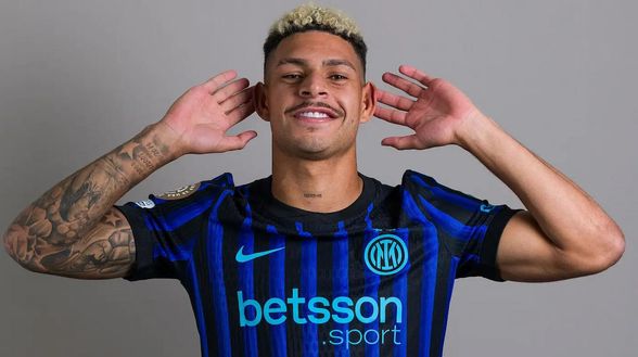 Getty Il braccio destro di Jeff Bezos e Jobs pazzo di Inter: “Per me è famiglia. Quando Moratti…”- immagine 2