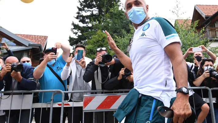 DIMARO, ITALY - JULY 15: Head coach Luciano Spalletti of Napoli arrives at an SSC Napoli training session on July 15, 2021 in Dimaro, Italy. (Photo by SSC NAPOLI/SSC NAPOLI via Getty Images) 