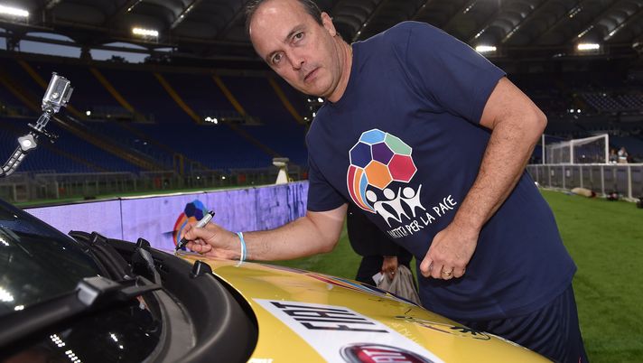 ROME, ITALY - SEPTEMBER 01: Abel Balbo attends the Interreligious Match For Peace at Olimpico Stadium on September 1, 2014 in Rome, Italy. (Photo by Tullio M. Puglia/Getty Images) ROME, ITALY - SEPTEMBER 01: Abel Balbo attends the Interreligious Match For Peace at Olimpico Stadium on September 1, 2014 in Rome, Italy. (Photo by Tullio M. Puglia/Getty Images)