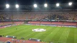 Napoli: azzurri in campo per il riscaldamento