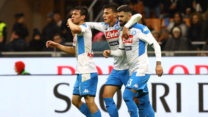 Hirving Lozano esulta per il gol in Milan-Napoli del 23 novembre 2019 (credits: GETTY Images) 