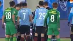 Cina, Carrasco salva la vita a Gaitan