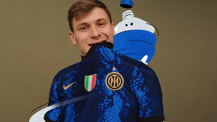 UFFICIALE – Inter, ecco la nuova maglia: “Omaggio al Biscione”. Lenovo sul retro- immagine 2
