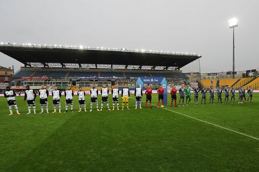 PARMA, ITALY - DECEMBER 06: General view during the Serie A match between Parma Calcio and Benevento Calcio at Stadio Ennio Tardini on December 6, 2020 in Parma, Italy. (Photo by Gabriele Maltinti/Getty Images) PARMA, ITALY - DECEMBER 06: General view during the Serie A match between Parma Calcio and Benevento Calcio at Stadio Ennio Tardini on December 6, 2020 in Parma, Italy. (Photo by Gabriele Maltinti/Getty Images)