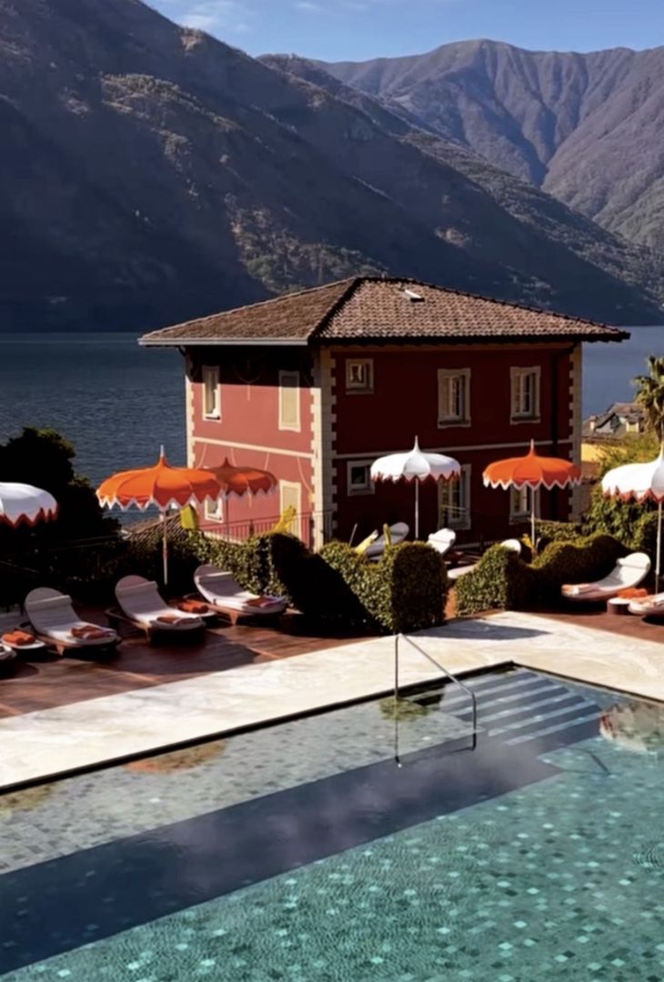 GALLERY Kvaratskhelia raggiunge la fidanzata sul Lago di Como dopo il Monza - immagine 3