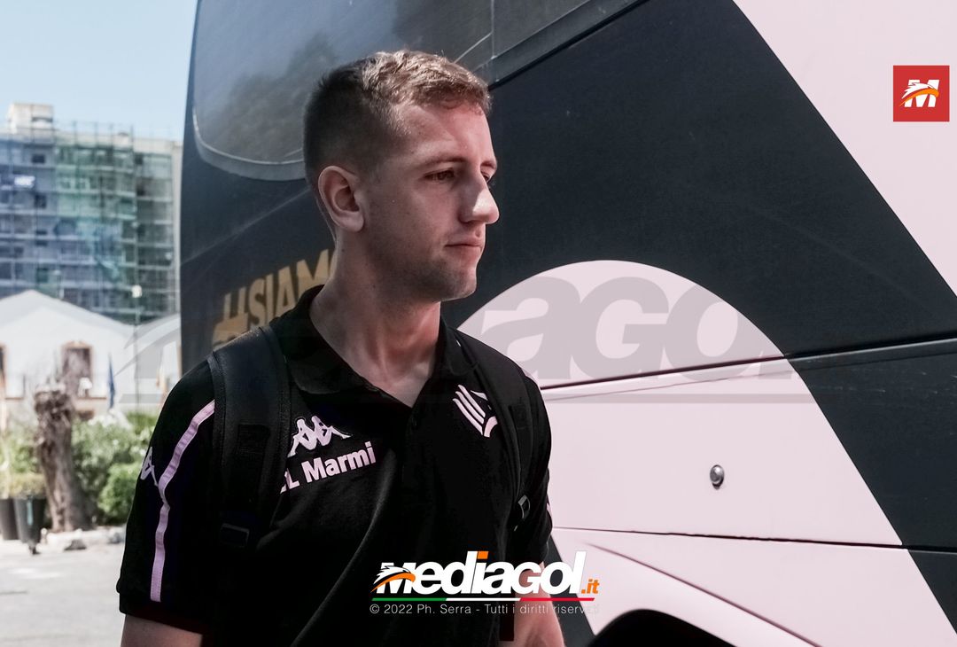 FOTO Torino-Palermo, rosanero in partenza dall’hotel (Gallery) - immagine 5