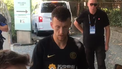 VIDEO FCIN1908 / Inter, Perisic scatena i tifosi: costringe il minivan a fermarsi per…