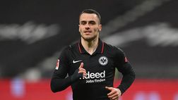 Juve, oggi incontro con gli agenti di Kostic. E Mertens…