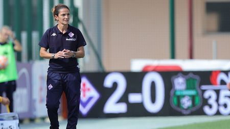 FLORENCE, ITALY - OCTOBER 01: Patrizia Panico manager of ACF Fiorentina Women looks on during the match between ACF Fiorentina Women and US Sassuolo Women Serie A on October 1, 2022 in Florence, Italy. (Photo by Gabriele Maltinti/Getty Images)