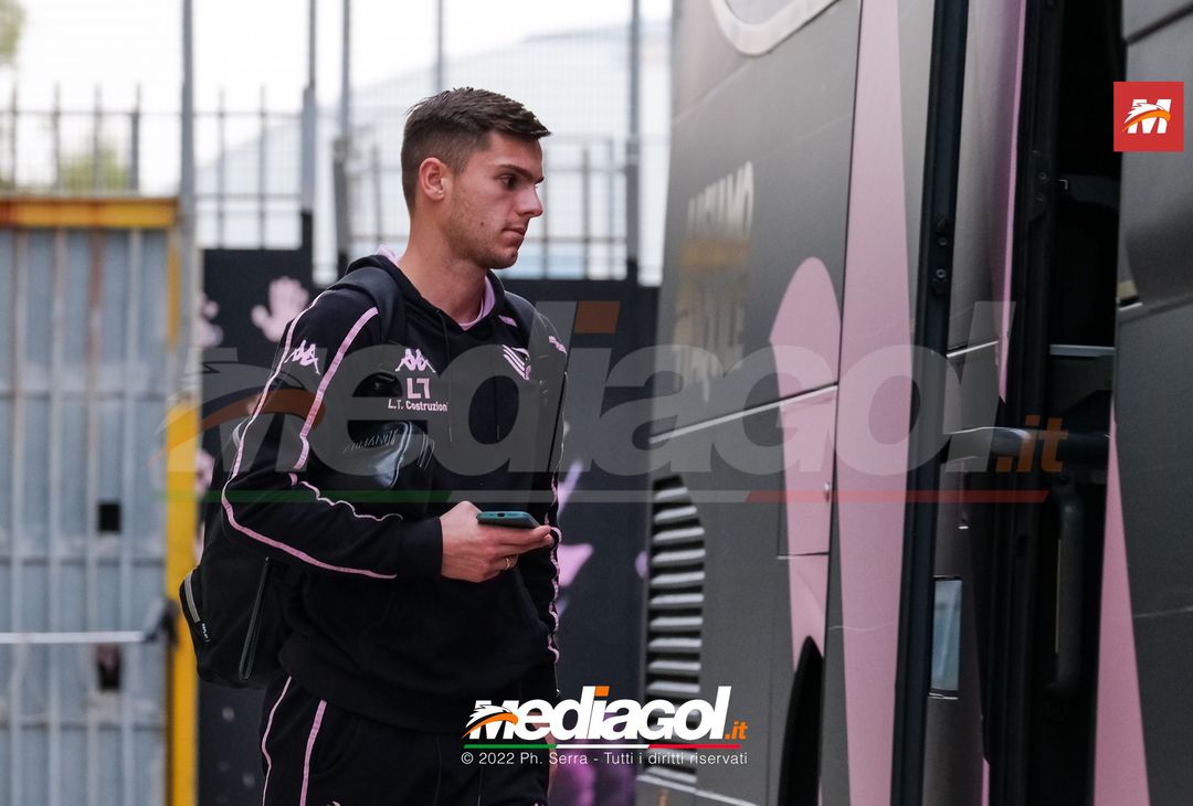 FOTO Spal-Palermo, i rosanero in partenza dallo stadio “Renzo Barbera” (Gallery) - immagine 8