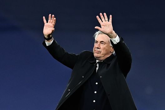 (Photo by David Ramos/Getty Images) Real Madrid, a Carlo Ancelotti piace Locatelli: possibili sviluppi in estate…- immagine 2