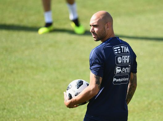 FLORENCE, ITALY - MAY 26: Simone Zaza of Italy looks on during a Italy training session at Centro Tecnico Federale di Coverciano on May 26, 2018 in Florence, Italy. (Photo by Claudio Villa/Getty Images) FLORENCE, ITALY - MAY 26: Simone Zaza of Italy looks on during a Italy training session at Centro Tecnico Federale di Coverciano on May 26, 2018 in Florence, Italy. (Photo by Claudio Villa/Getty Images)