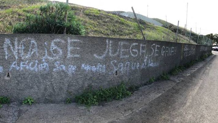 Il derby Canario sotto il cielo di due isole splendide: Las Palmas-Tenerife Il derby Canario sotto il cielo di due isole splendide: Las Palmas-Tenerife