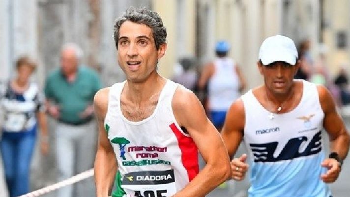 L'antipasto del derby durante la maratona Roma Castelfusano L'antipasto del derby durante la maratona Roma Castelfusano