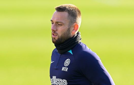 Tuttosport: “Inter, presto il sì di De Vrij: si ragiona su biennale o 2+1”- immagine 2
