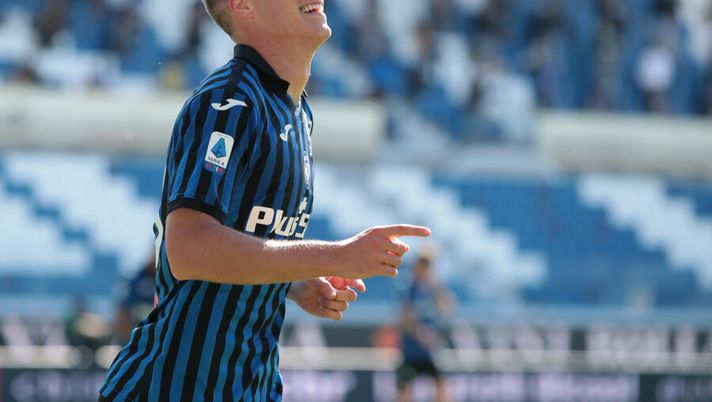 BERGAMO, ITALY - OCTOBER 04: Mario Pasalic of Atalanta BC celebrates his goal during the Serie A match between Atalanta BC and Cagliari Calcio at Gewiss Stadium on October 4, 2020 in Bergamo, Italy. (Photo by Emilio Andreoli/Getty Images) Calendario favorevole! Sono pronti al rilancio: occhio a questi sei giocatori al fantacalcio- immagine 1