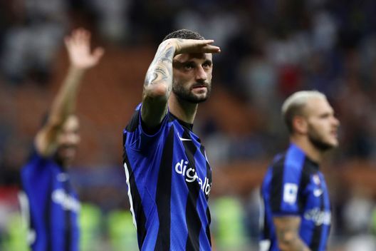 (Photo by Marco Luzzani/Getty Images) INTER BROZO GOL