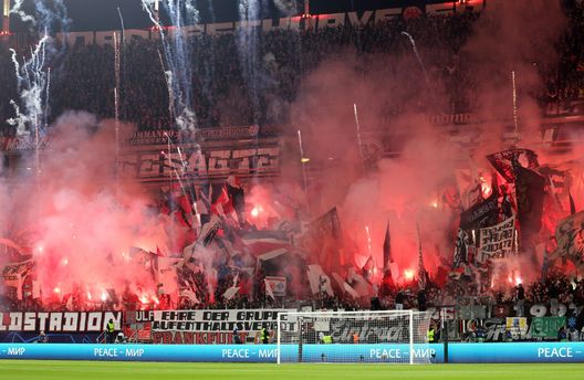 Napoli, derby interno tra gli ultras contro l’Eintracht a Francoforte- immagine 2