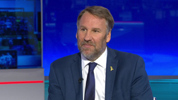 L’ex Arsenal Paul Merson: “Ho dilapidato tutto, mia moglie mi dà una paghetta e mi controlla il telefono…”