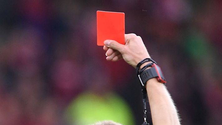 Dirigente riprende l’arbitro e lo intima ad eliminare il rosso - immagine 1