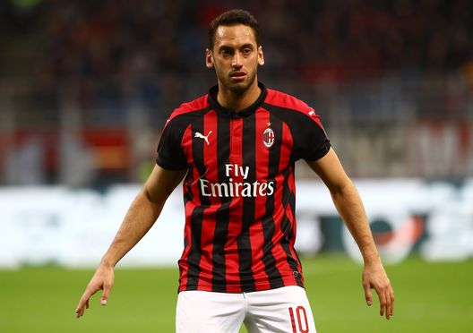 Hakan Calhanoglu, fantasista del Milan (credits: GETTY Images) 