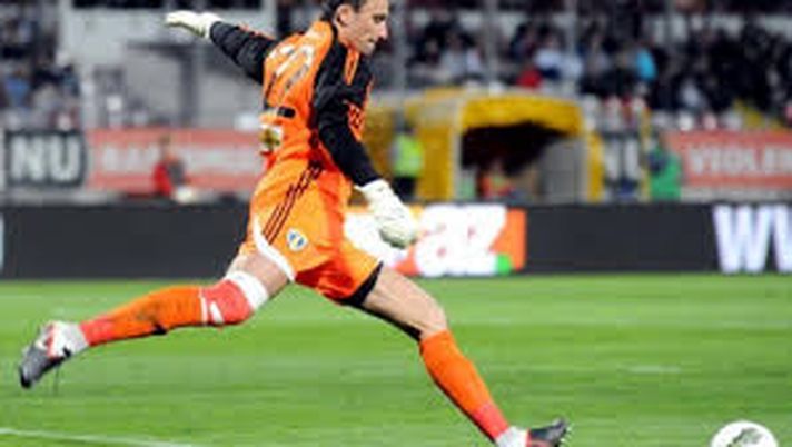 Le sconvolgenti "verità" di Vasili Hamutovski Le sconvolgenti "verità" di Vasili Hamutovski