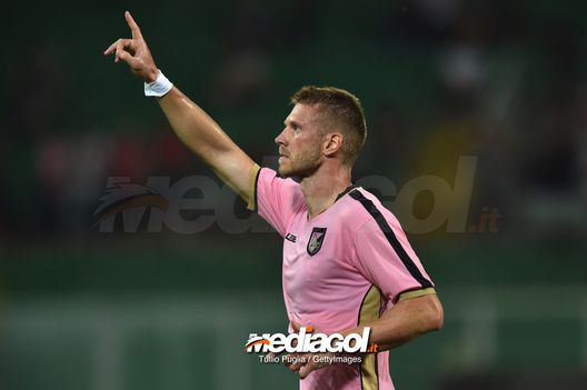 PALERMO, ITALY - AUGUST 05: Slobodan Rajkovic of Palermo celebrates after scoring the second equalizing goal during the TIM Cup match between US Citta' di Palermo and Vicenza Calcio at Stadio Renzo Barbera on August 5, 2018 in Palermo, Italy. (Photo by Tullio M. Puglia/Getty Images) PALERMO, ITALY - AUGUST 05: Slobodan Rajkovic of Palermo celebrates after scoring the second equalizing goal during the TIM Cup match between US Citta' di Palermo and Vicenza Calcio at Stadio Renzo Barbera on August 5, 2018 in Palermo, Italy. (Photo by Tullio M. Puglia/Getty Images)