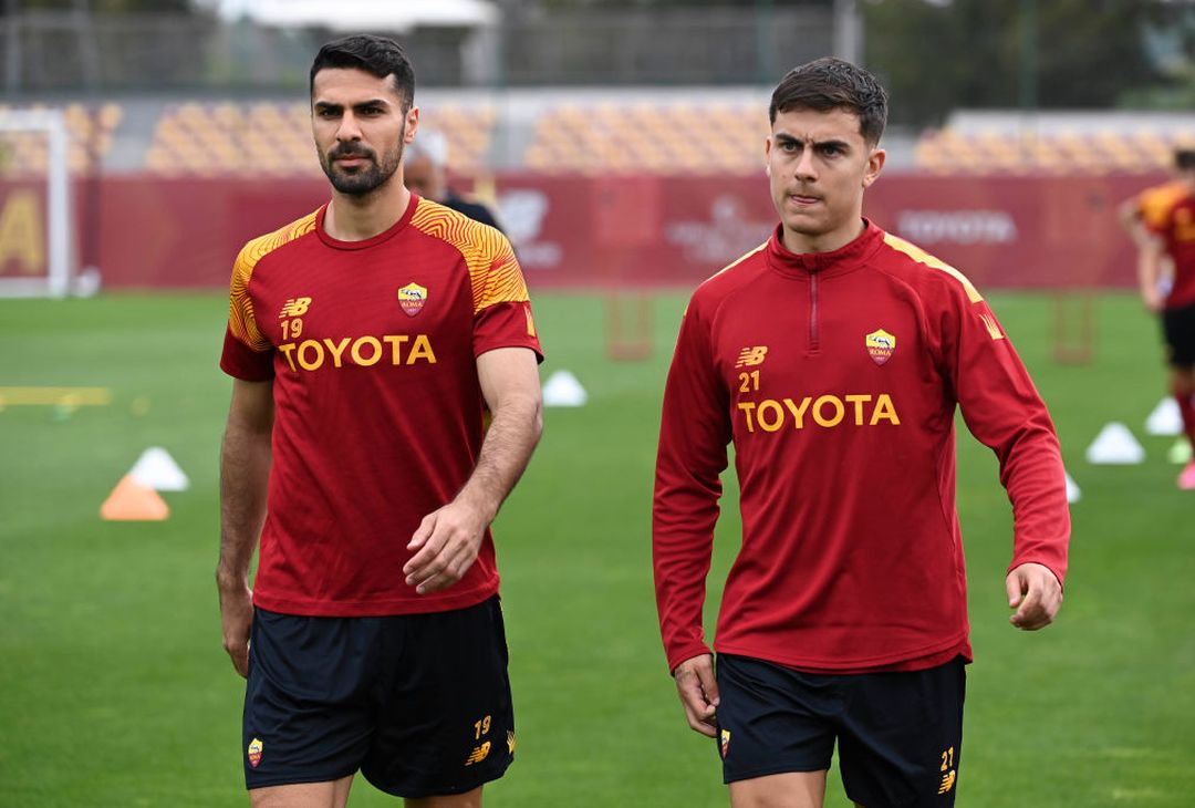 Roma, allenamento in vista del Bayer: ci sono Dybala e Wijnaldum – FOTO GALLERY - immagine 45