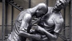 Mondiali, statua testata di Zidane a Materazzi sarà nuovamente esposta a Doha