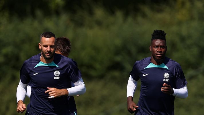 Inter, Romano: “Onana-Handanovic? Teniamo d’occhio: da quello che mi dicono…” - immagine 1