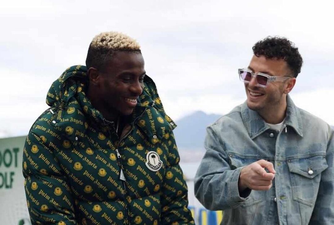 GALLERY Partita a biliardino con panorama mozzafiato per Osimhen e Rrahmani- immagine 1