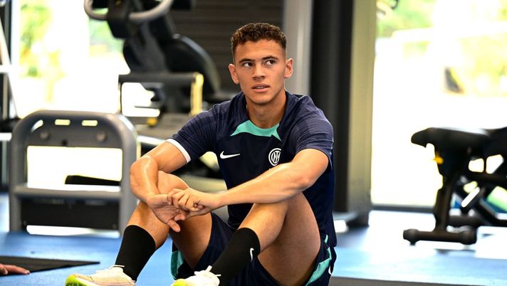 Personalità da veterano e duttilità: Inter, Asllani ha già impressionato Inzaghi - immagine 1