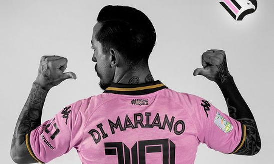FOTO Palermo, Silipo alla Juve Stabia. Il club: “C’è un nuovo numero 10 in città” Palermo