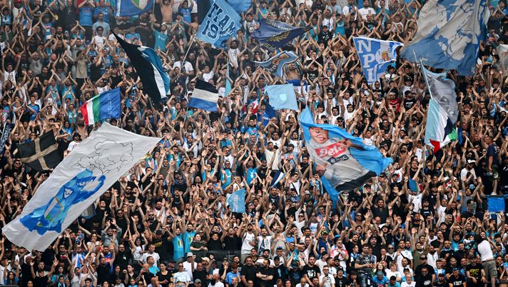 FOTO L’omaggio dei tifosi del Napoli per Giulia, la ragazza uccisa dal fidanzato - immagine 1