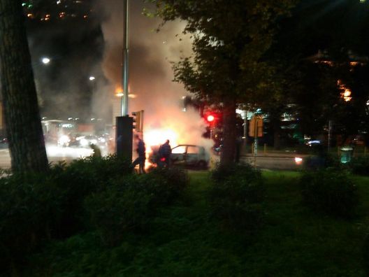 Taxi - San Paolo Napoli-Dinamo Kiev (foto La Repubblica) Taxi - San Paolo Napoli-Dinamo Kiev (foto La Repubblica)