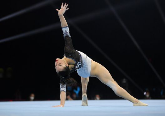 BASEL, SWITZERLAND - APRIL 25: Vanessa Ferrari of Italy competes in the Women's Floor Final of the European Artistic Gymnastics Championships at St. Jakobshalle on April 25, 2021 in Basel, Switzerland. (Photo by Matthias Hangst/Getty Images) BASEL, SWITZERLAND - APRIL 25: Vanessa Ferrari of Italy competes in the Women's Floor Final of the European Artistic Gymnastics Championships at St. Jakobshalle on April 25, 2021 in Basel, Switzerland. (Photo by Matthias Hangst/Getty Images)