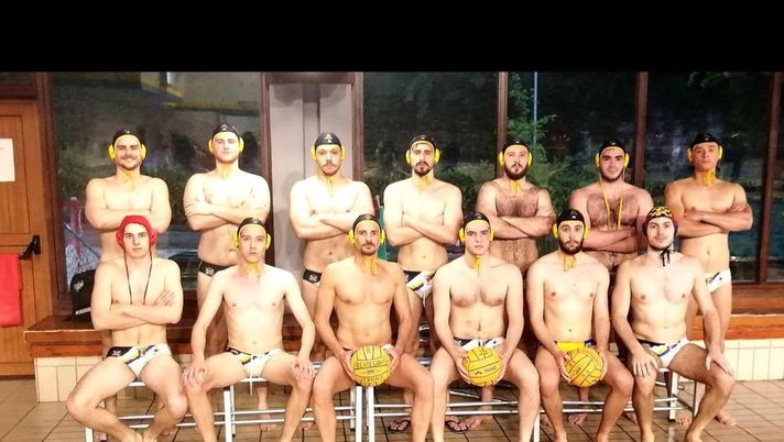 Pallanuoto, derby fra Verona e Vicenza: “Terroni di m…”, l’insulto-shock del telecronista… Pallanuoto, derby fra Verona e Vicenza: “Terroni di m…”, l’insulto-shock del telecronista… - immagine 1