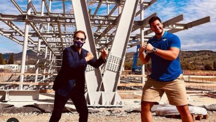 FOTO – Il pesista Fabbri in visita al Viola Park: “Sarà il CS migliore d’Europa” 