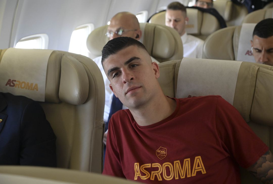 Roma, la partenza per Budapest: domani la finale di Europa League – FOTO GALLERY - immagine 18