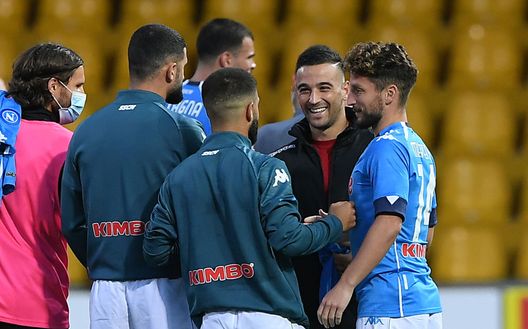 Roberto Insigne e and Lorenzo Insigne al termine della partita (Photo by Francesco Pecoraro/Getty Images) Roberto Insigne e and Lorenzo Insigne al termine della partita (Photo by Francesco Pecoraro/Getty Images)