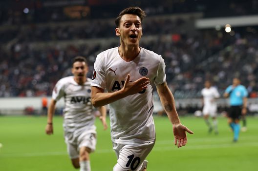 Ozil (getty images) Ozil