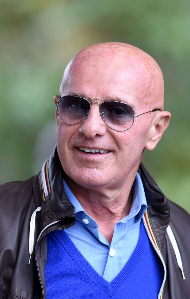 FLORENCE, ITALY - NOVEMBER 12: Arrigo Sacchi attends Italy Training Session at Coverciano on November 12, 2014 in Florence, Italy. (Photo by Claudio Villa/Getty Images) FLORENCE, ITALY - NOVEMBER 12: Arrigo Sacchi attends Italy Training Session at Coverciano on November 12, 2014 in Florence, Italy. (Photo by Claudio Villa/Getty Images)