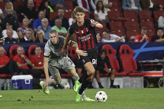 Charles De Ketelaere (attaccante AC Milan) qui durante Salisburgo-Milan 1-1 (Champions League 2022-2023) | News (Getty Images) Charles De Ketelaere AC Milan Salisburgo-Milan 1-1 Champions League 2022-2023