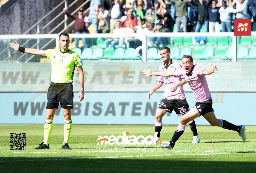 FOTO Palermo-Benevento 1-1, 34ª giornata di Serie B 2022-2023 (La Gallery) - immagine 50
