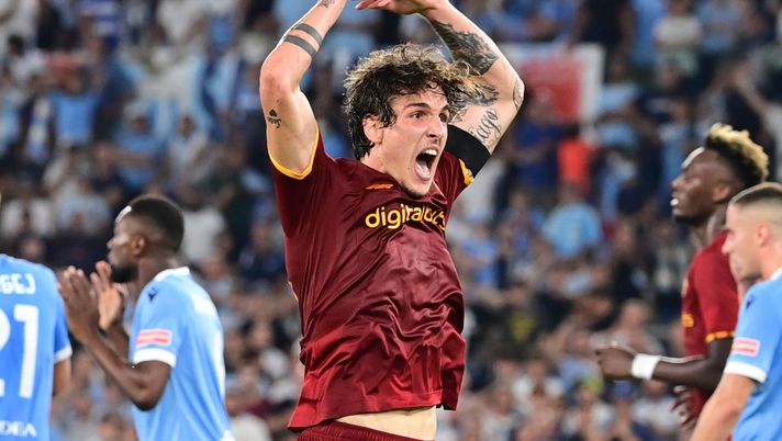 (Photo by Luciano Rossi/AS Roma via Getty Images) Serie A, il miglior rapporto spese-titoli vinti nelle ultime 10 stagioni: Lazio top migliore, Roma ultima - immagine 1
